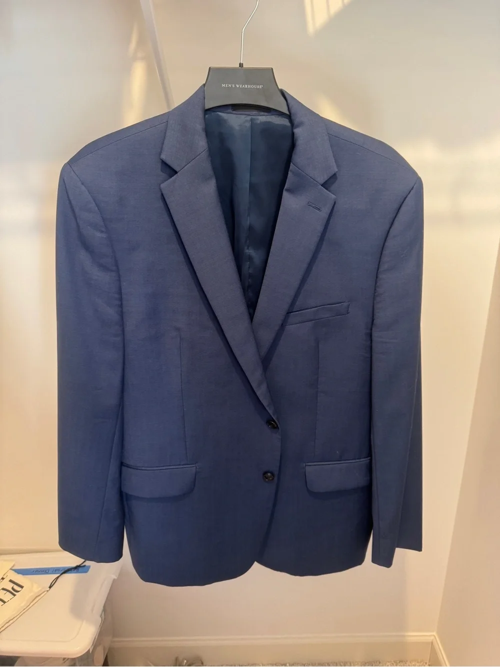 Calvin Klein Tailored Navy Blue Two-Button Sport Coat 48R